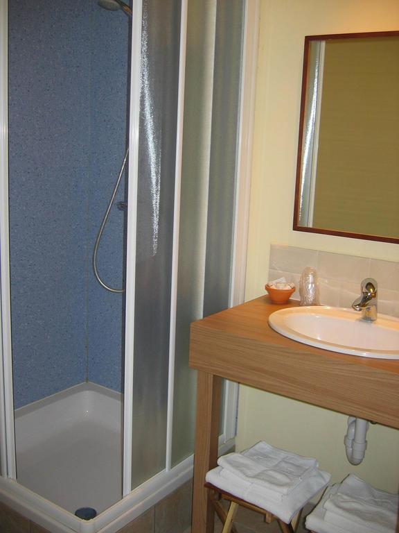 Hotel Van Reeth'S Koffiebranderij Puurs Camera foto